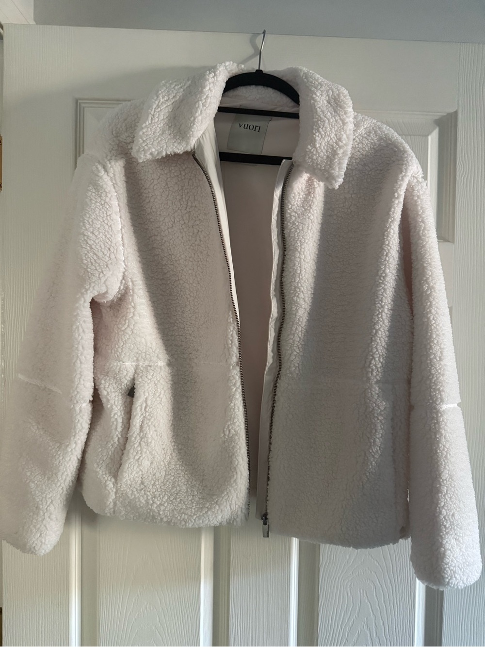 Vuori Cream Sherpa Zip-Up Jacket with Collar